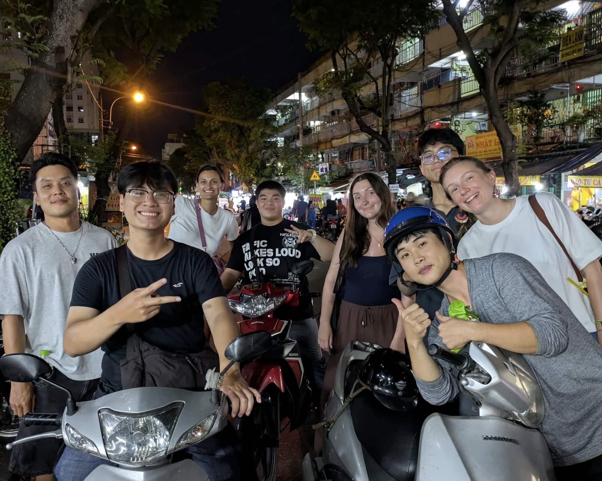 hcm food tour
