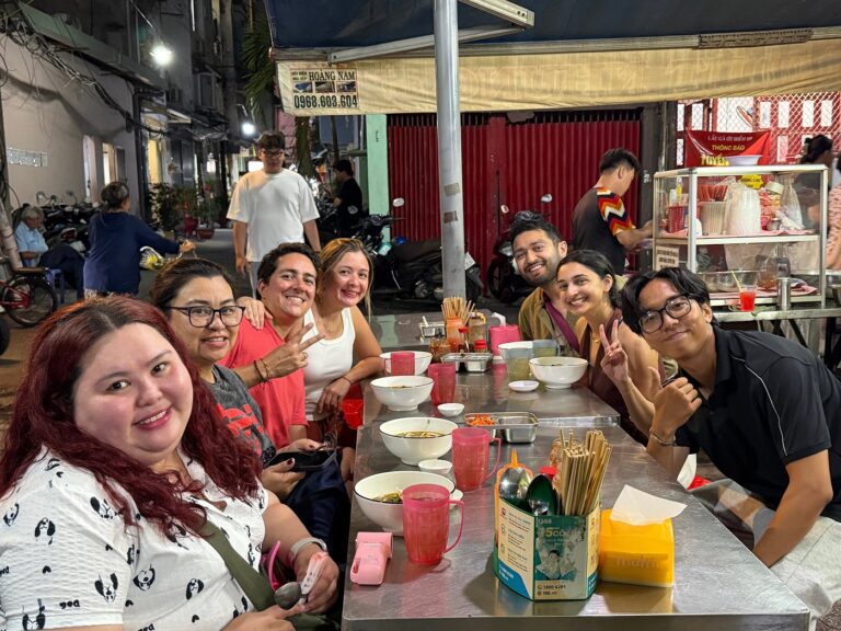 hcm food tour
